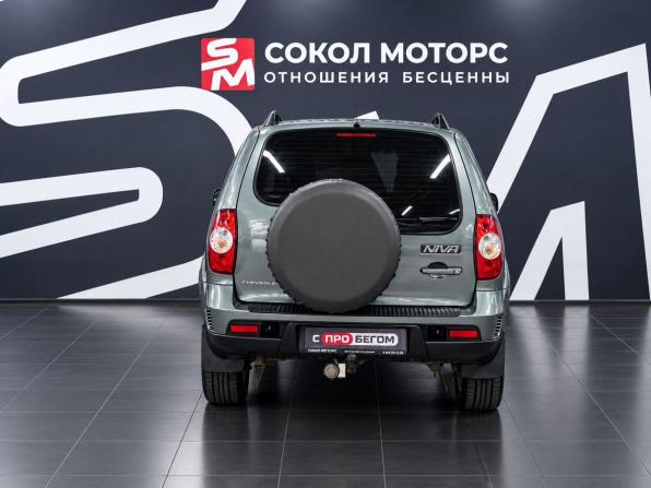 Chevrolet Niva I Рестайлинг с пробегом 2015 года, цена 729 900 рублей, 108000 км, внедорожник, Автокод Объявления