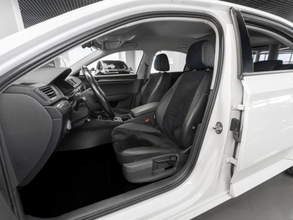 Skoda Superb III с пробегом 2018 года, цена 2 500 000 рублей, 105000 км, лифтбек, Автокод Объявления