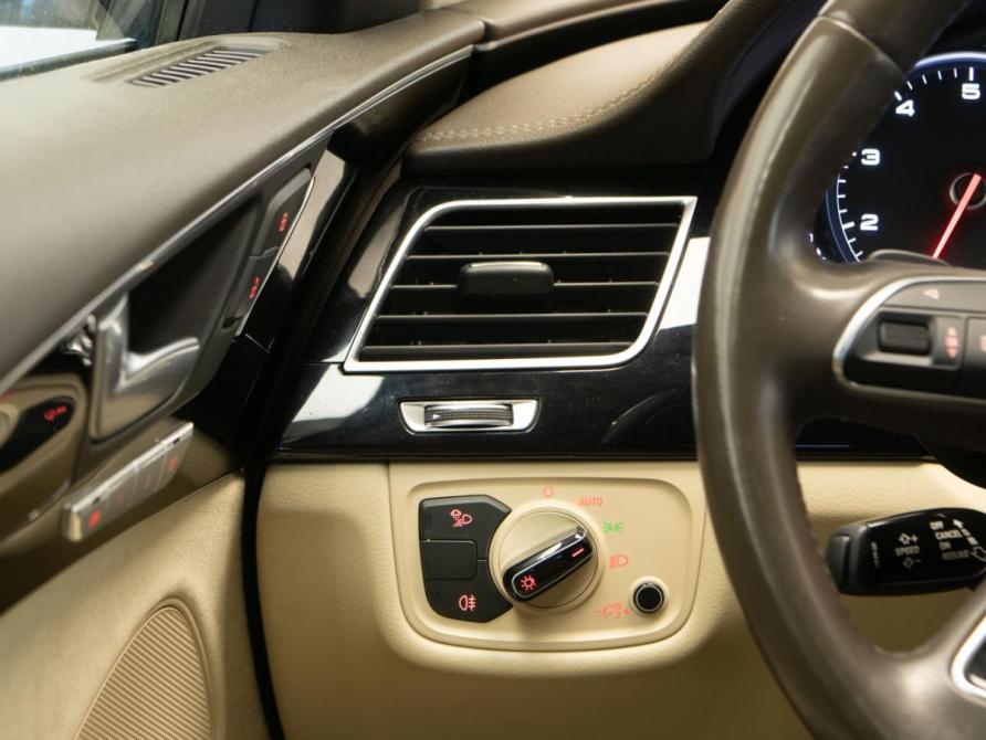 Audi A8 III (D4) Рестайлинг Москва  - изображение 12