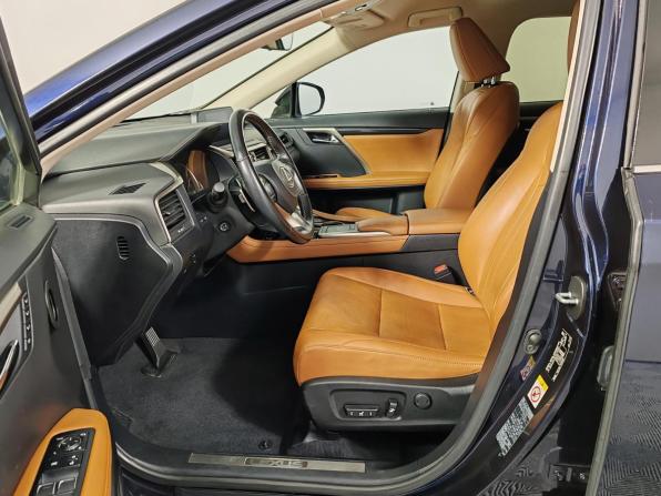 Lexus RX IV Рестайлинг с пробегом 2019 года, цена 4 499 000 рублей, 62819 км, внедорожник, Автокод Объявления