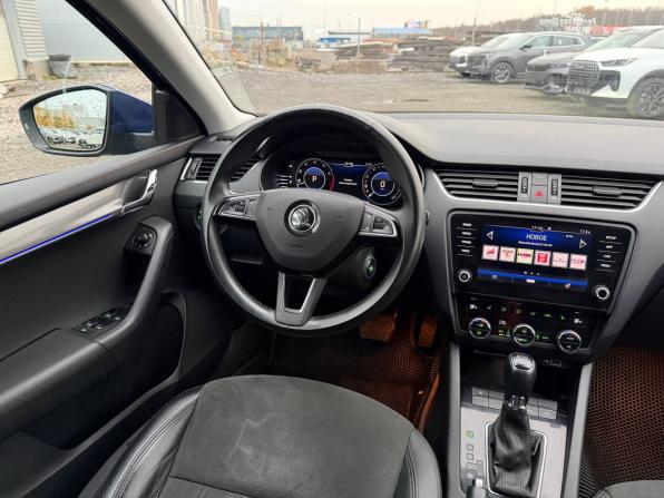 Skoda Octavia III (A7) Рестайлинг с пробегом 2018 года, цена 1 835 000 рублей, 113000 км, лифтбек, Автокод Объявления