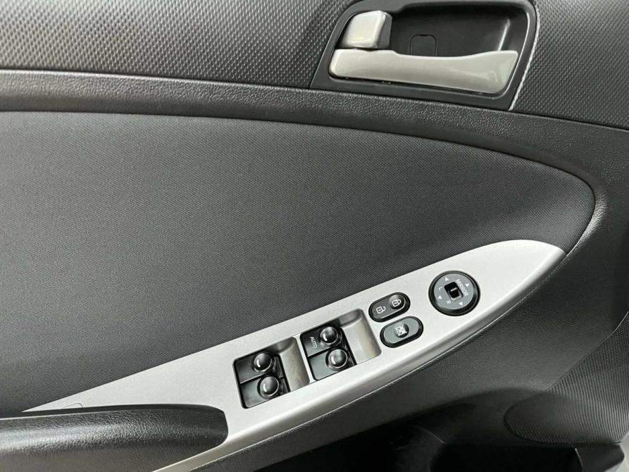 Hyundai Solaris I Рестайлинг Набережные Челны  - изображение 6