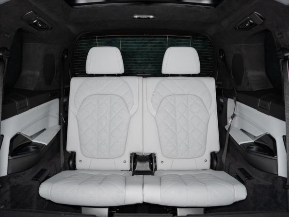 Новый BMW X7 I (G07) Рестайлинг 2026 года, цена 22 990 000 рублей, внедорожник, Автокод Объявления