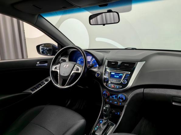 Hyundai Solaris I Рестайлинг с пробегом 2015 года, цена 1 149 000 рублей, 121063 км, хэтчбек, Автокод Объявления
