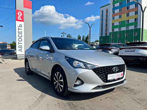 Hyundai Solaris II Рестайлинг с пробегом 2020 года, цена 1 399 400 рублей, 86607 км, седан, Автокод Объявления