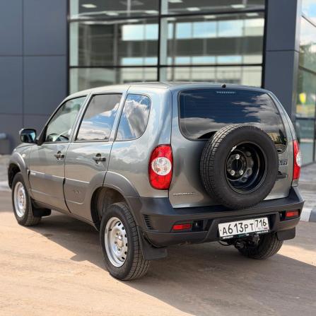 Chevrolet Niva I Рестайлинг с пробегом 2018 года, цена 799 000 рублей, 51590 км, внедорожник, Автокод Объявления