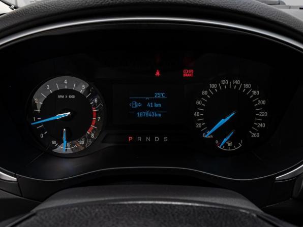 Ford Mondeo V с пробегом 2017 года, цена 1 350 000 рублей, 187843 км, седан, Автокод Объявления