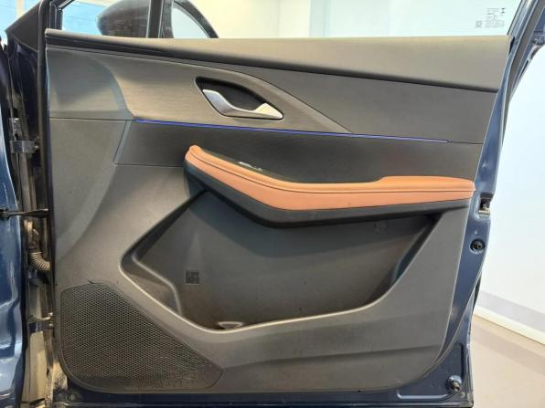 Omoda C5 I с пробегом 2024 года, цена 2 059 000 рублей, 46700 км, внедорожник, Автокод Объявления