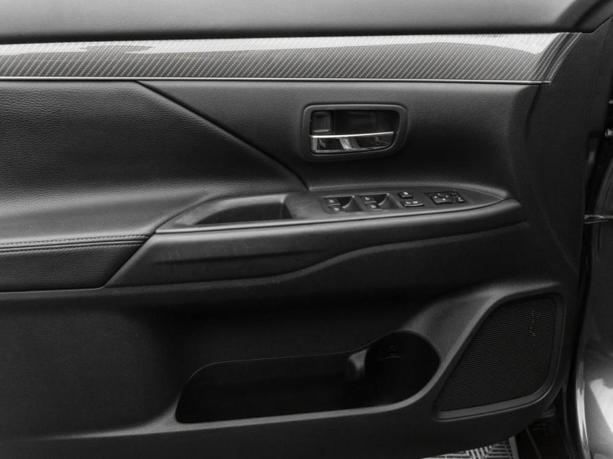 Mitsubishi Outlander III Рестайлинг 3 Москва  - изображение 14