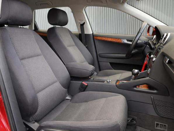 Audi A3 II (8P) Рестайлинг 2 с пробегом 2011 года, цена 897 000 рублей, 163358 км, хэтчбек, Автокод Объявления