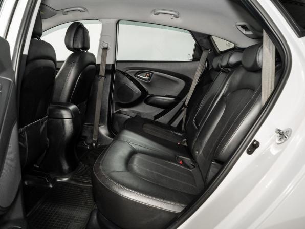 Hyundai ix35 I Рестайлинг с пробегом 2014 года, цена 1 500 000 рублей, 144039 км, внедорожник, Автокод Объявления
