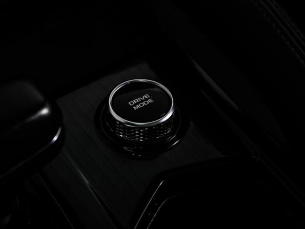 Geely Monjaro I с пробегом 2023 года, цена 2 819 000 рублей, 73983 км, внедорожник, Автокод Объявления