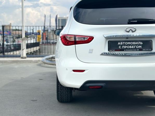 Infiniti JX с пробегом 2013 года, цена 2 000 000 рублей, 139631 км, внедорожник, Автокод Объявления