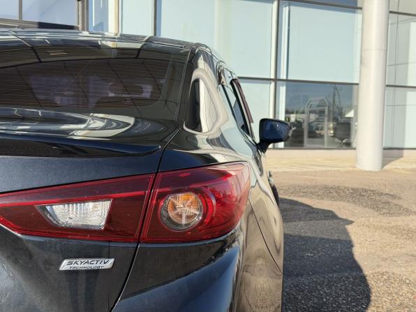 Mazda 3 III (BM) с пробегом 2014 года, цена 1 270 000 рублей, 108799 км, седан, Автокод Объявления