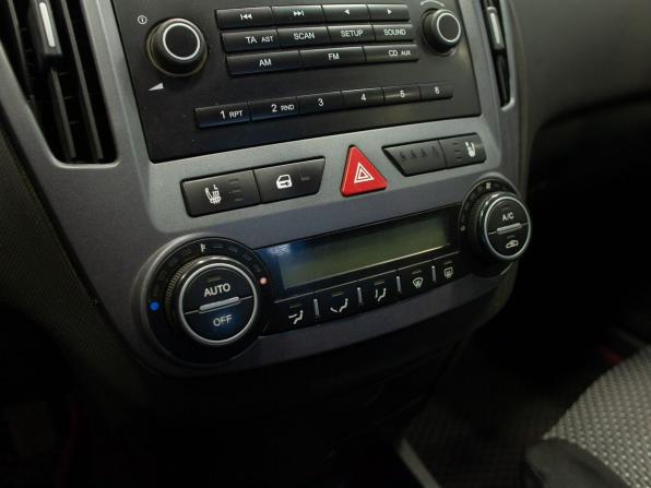 Kia Ceed I с пробегом 2008 года, цена 545 000 рублей, 252193 км, хэтчбек, Автокод Объявления