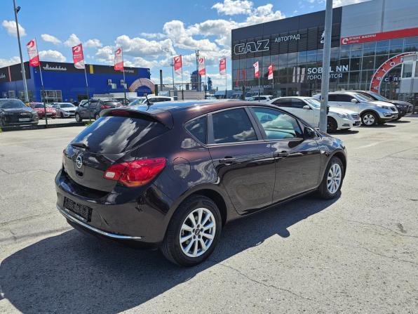 Opel Astra J Рестайлинг с пробегом 2013 года, цена 735 000 рублей, 171668 км, хэтчбек, Автокод Объявления
