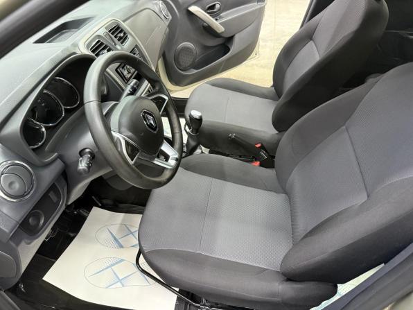 Renault Sandero II Рестайлинг с пробегом 2020 года, цена 1 060 000 рублей, 58301 км, хэтчбек, Автокод Объявления