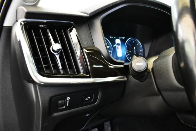 Volvo S90 II с пробегом 2017 года, цена 2 190 000 рублей, 270140 км, седан, Автокод Объявления