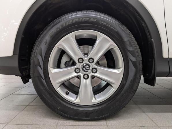 Toyota RAV4 IV (XA40) с пробегом 2015 года, цена 2 000 000 рублей, 175987 км, внедорожник, Автокод Объявления