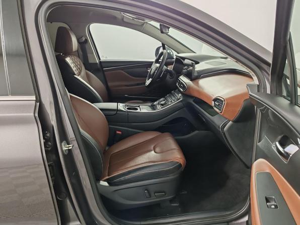 Hyundai Santa Fe IV Рестайлинг с пробегом 2021 года, цена 3 455 000 рублей, 85391 км, внедорожник, Автокод Объявления
