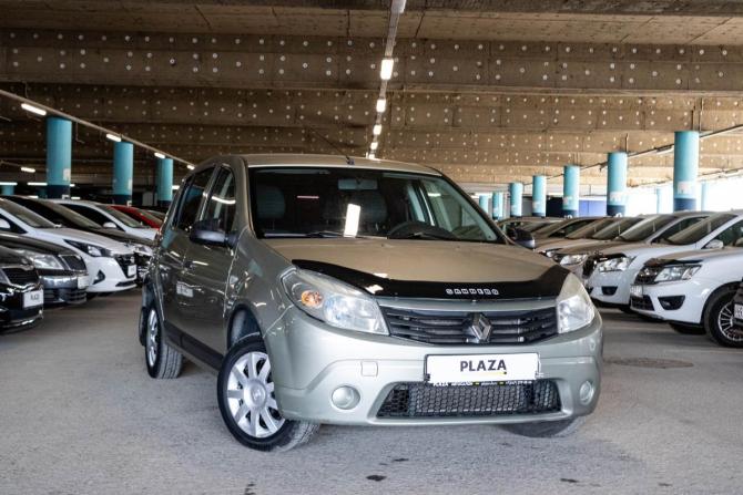 Renault Sandero I с пробегом 2013 года, цена 650 000 рублей, 188097 км, хэтчбек, Автокод Объявления