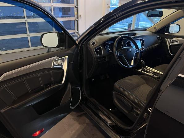 Geely Emgrand X7 I Рестайлинг 2 с пробегом 2019 года, цена 1 572 000 рублей, 68553 км, внедорожник, Автокод Объявления