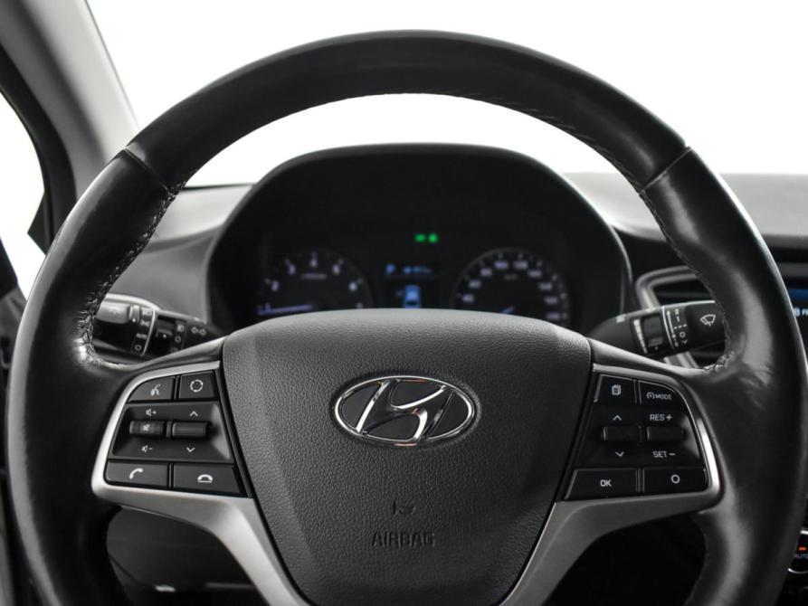 Hyundai Solaris II Санкт-Петербург  - изображение 18