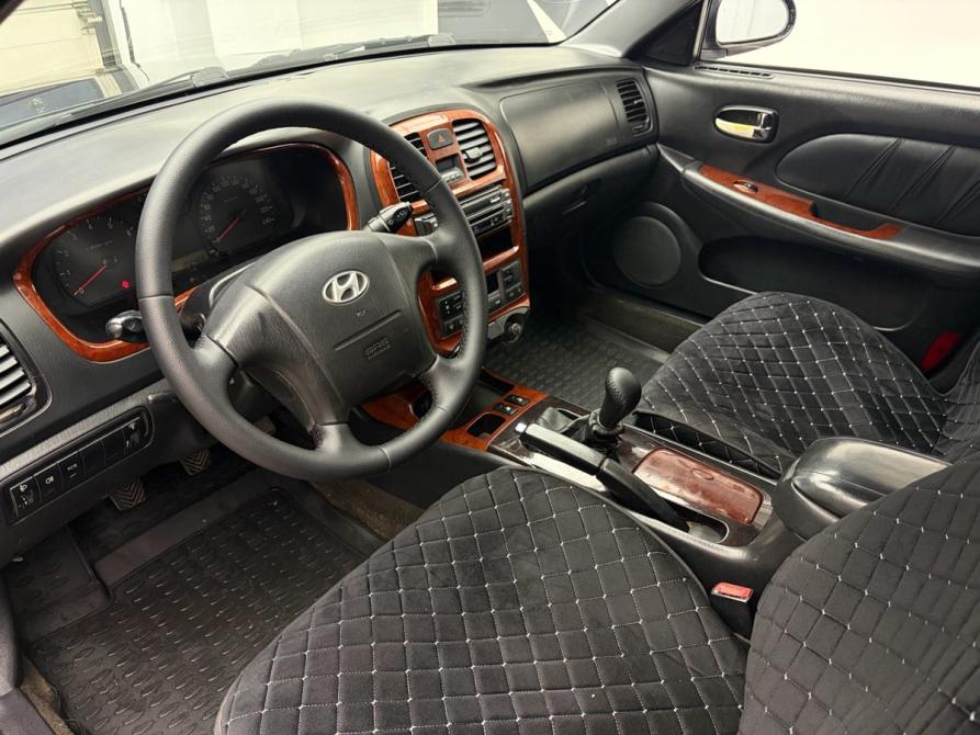 Hyundai Sonata IV (EF) Рестайлинг Ростов-на-Дону  - изображение 13