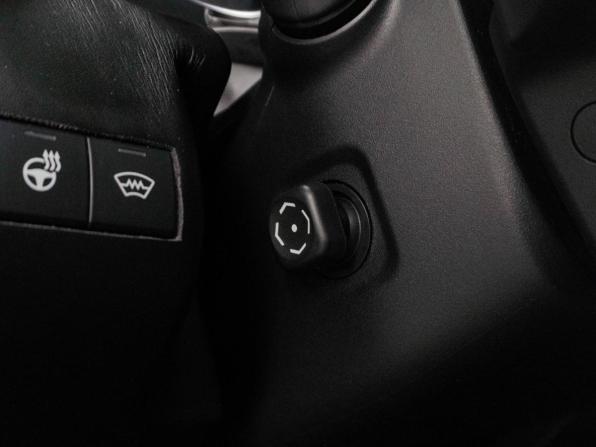 Toyota Camry VIII (XV70) с пробегом 2018 года, цена 2 943 000 рублей, 151131 км, седан, Автокод Объявления