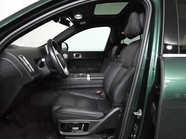 Li Auto (Lixiang) L7 I с пробегом 2024 года, цена 6 550 000 рублей, 27001 км, внедорожник, Автокод Объявления
