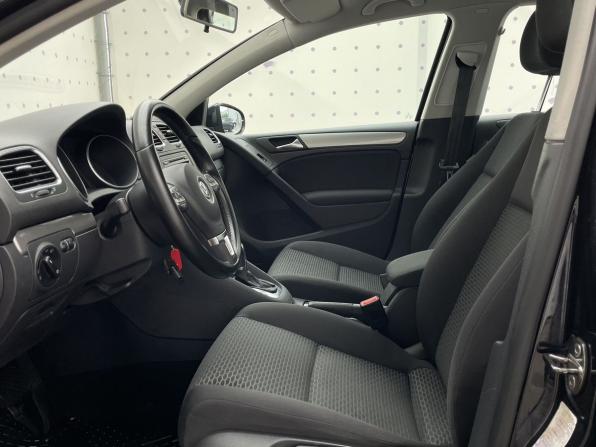 Volkswagen Golf VI с пробегом 2011 года, цена 790 000 рублей, 178126 км, хэтчбек, Автокод Объявления