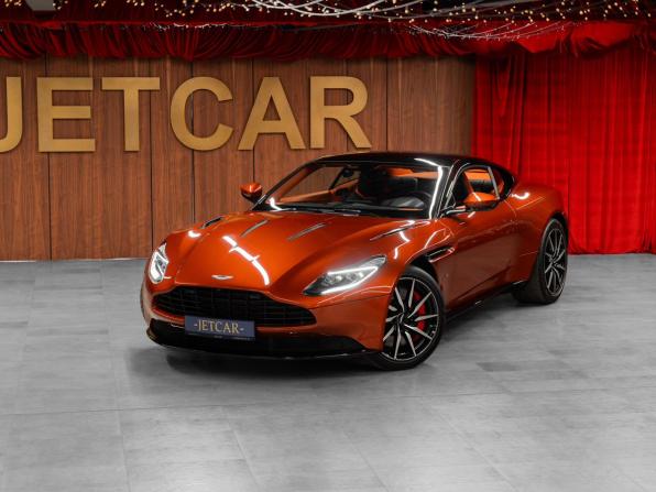 Aston Martin DB11 I с пробегом 2017 года, цена 14 500 000 рублей, 9406 км, купе, Автокод Объявления