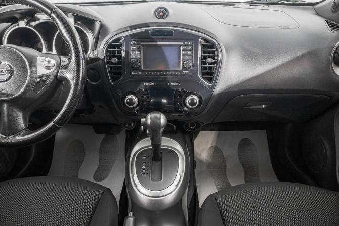 Nissan Juke I с пробегом 2012 года, цена 1 199 000 рублей, 180000 км, внедорожник, Автокод Объявления