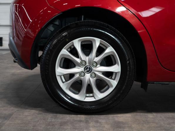 Mazda Demio IV (DJ) с пробегом 2016 года, цена 1 050 000 рублей, 59060 км, хэтчбек, Автокод Объявления