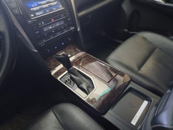 Toyota Camry VII (XV50) Рестайлинг с пробегом 2016 года, цена 2 319 000 рублей, 145000 км, седан, Автокод Объявления