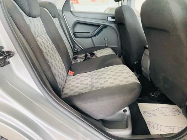Ford Focus II с пробегом 2006 года, цена 400 000 рублей, 310000 км, седан, Автокод Объявления