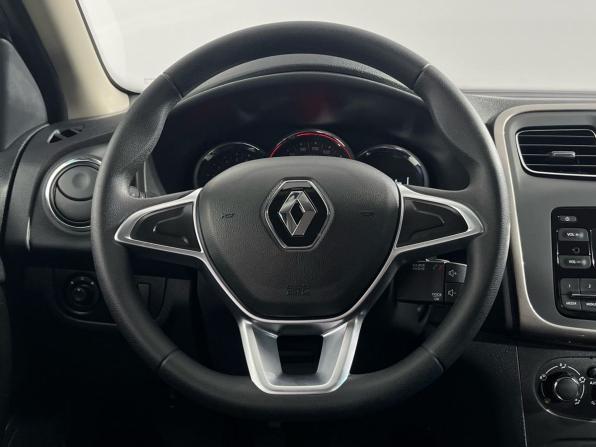 Renault Sandero II Рестайлинг с пробегом 2020 года, цена 1 345 000 рублей, 28601 км, хэтчбек, Автокод Объявления