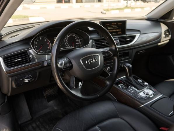 Audi A6 IV (C7) Рестайлинг с пробегом 2015 года, цена 2 048 000 рублей, 121046 км, седан, Автокод Объявления