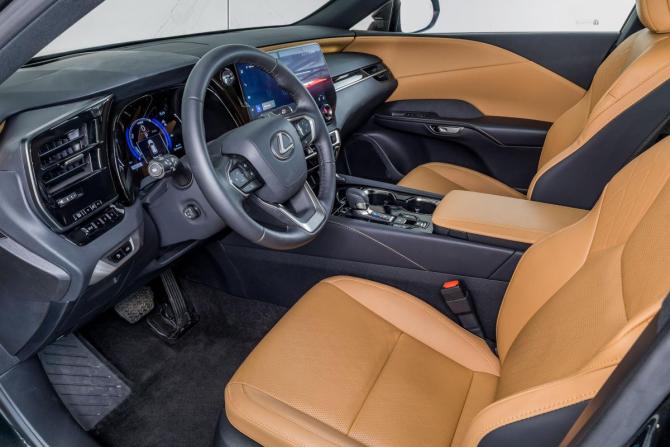 Lexus RX V с пробегом 2024 года, цена 9 188 700 рублей, 10 км, внедорожник, Автокод Объявления