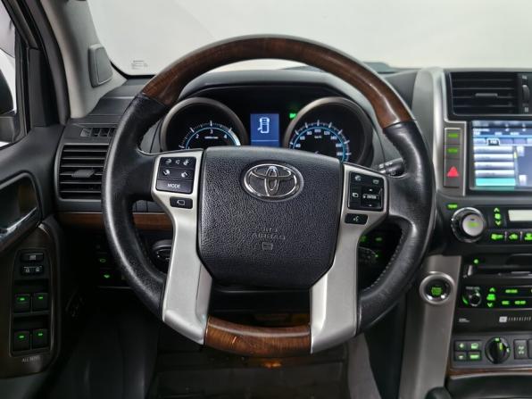 Toyota Land Cruiser Prado 150 Series с пробегом 2013 года, цена 2 499 000 рублей, 352000 км, внедорожник, Автокод Объявления