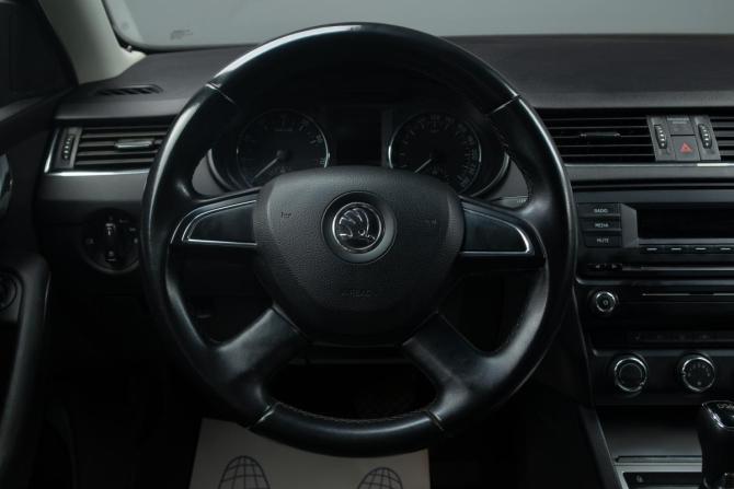 Skoda Octavia III (A7) с пробегом 2013 года, цена 1 299 000 рублей, 177000 км, лифтбек, Автокод Объявления