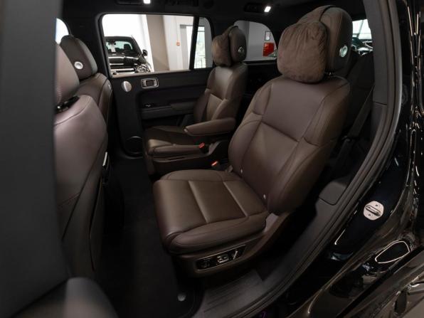 Li Auto (Lixiang) L9 I с пробегом 2024 года, цена 7 000 000 рублей, 33592 км, внедорожник, Автокод Объявления