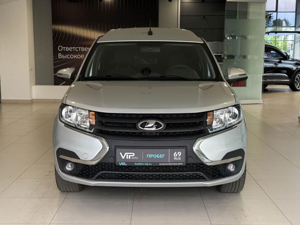 Lada (ВАЗ) Largus I Рестайлинг с пробегом 2024 года, цена 1 277 000 рублей, 21947 км, универсал, Автокод Объявления