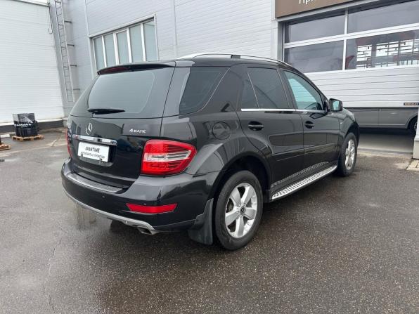 Mercedes-Benz M-Класс II (W164) Рестайлинг с пробегом 2011 года, цена 1 595 000 рублей, 152922 км, внедорожник, Автокод Объявления