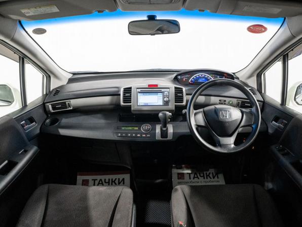 Honda Freed I Рестайлинг с пробегом 2012 года, цена 1 050 000 рублей, 131336 км, компактвэн, Автокод Объявления