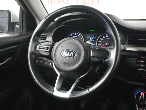 Kia Rio IV с пробегом 2019 года, цена 1 610 000 рублей, 32041 км, хэтчбек, Автокод Объявления