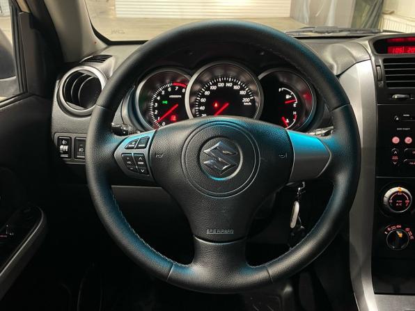 Suzuki Grand Vitara II Рестайлинг с пробегом 2008 года, цена 870 000 рублей, 221381 км, внедорожник, Автокод Объявления