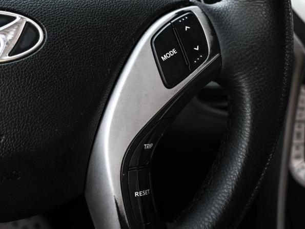 Hyundai Avante V с пробегом 2011 года, цена 899 000 рублей, 160044 км, седан, Автокод Объявления