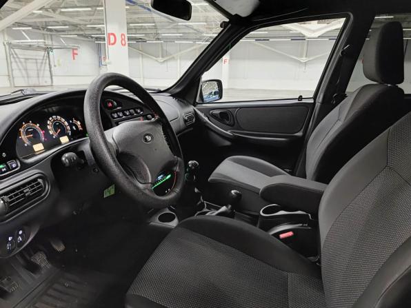 Lada (ВАЗ) Niva Travel I с пробегом 2023 года, цена 1 080 000 рублей, 24700 км, внедорожник, Автокод Объявления