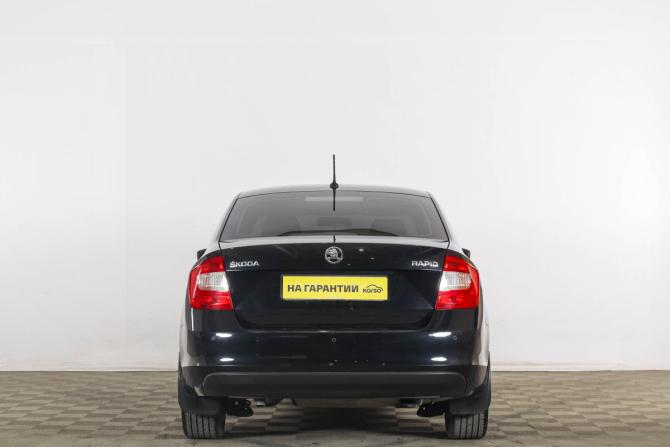 Skoda Rapid I с пробегом 2016 года, цена 1 229 000 рублей, 152000 км, лифтбек, Автокод Объявления
